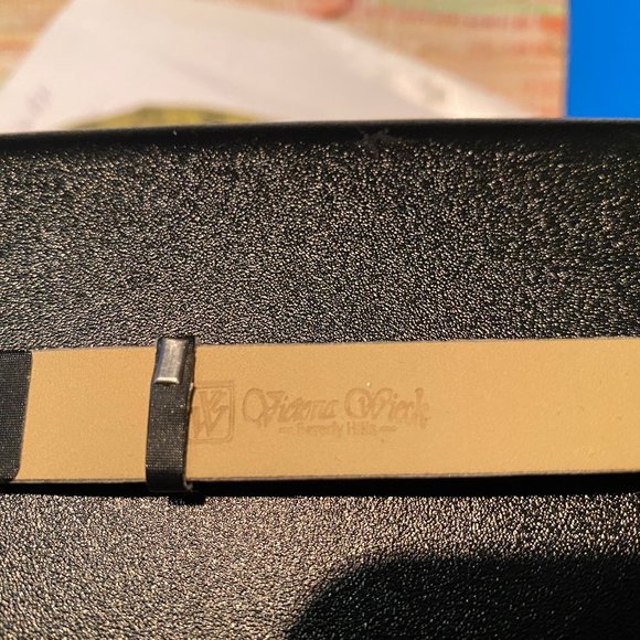 VICTORIA WIECK WATCH WITH INTERCHANGEABLE STRAPS - Picture 9 of 12